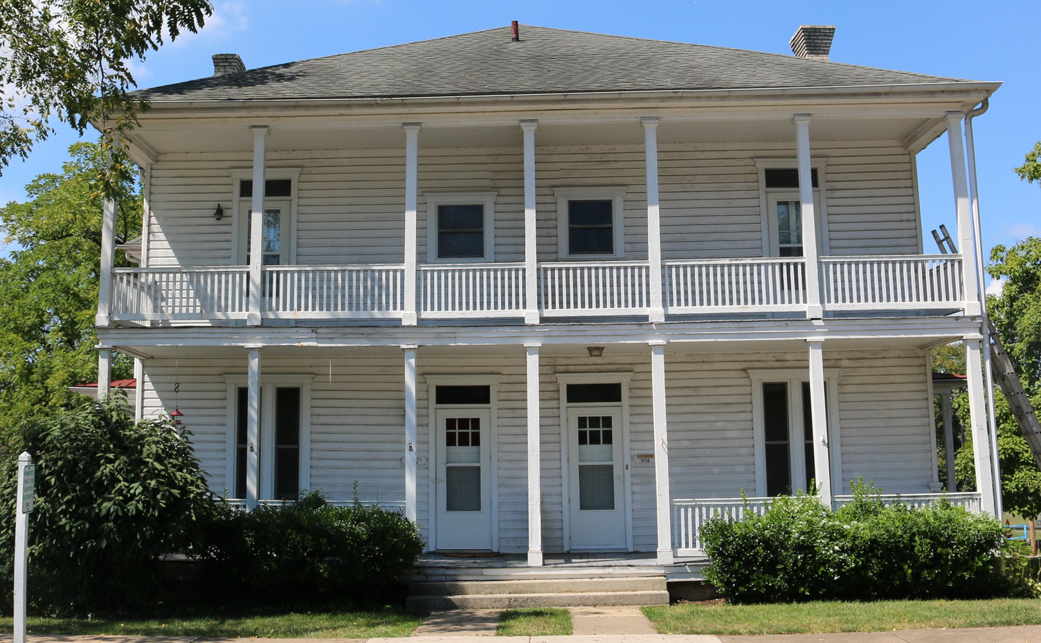 Structural evaluation of porches and balconies at Carlisle Barracks
