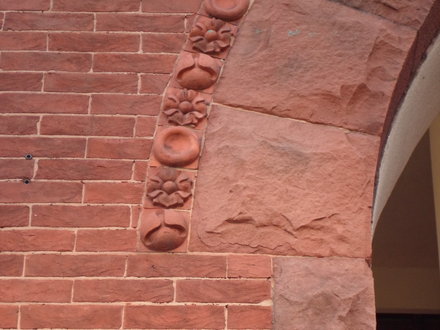 419 West Redwood Street envelope restoration project