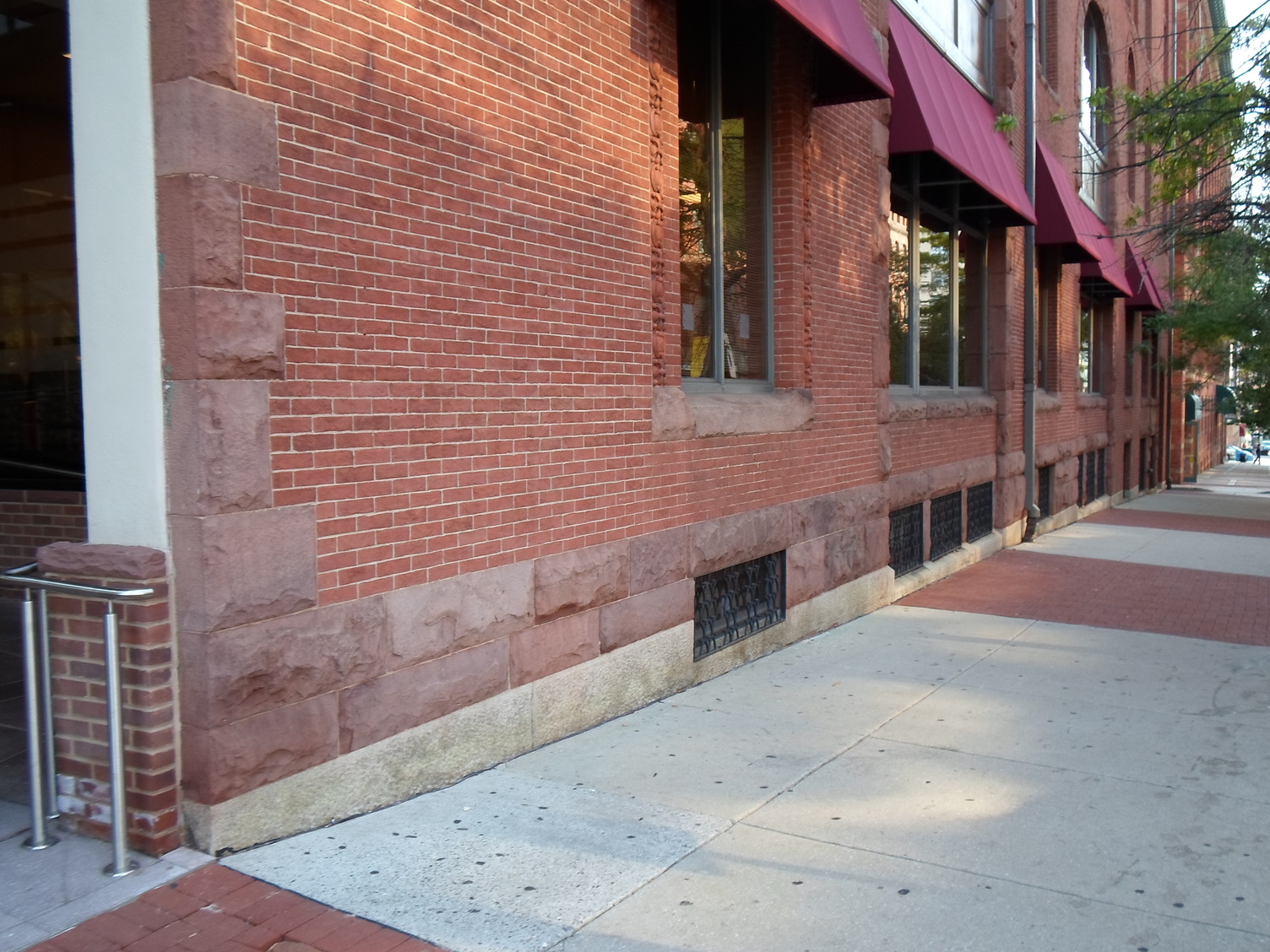 419 West Redwood Street envelope restoration project