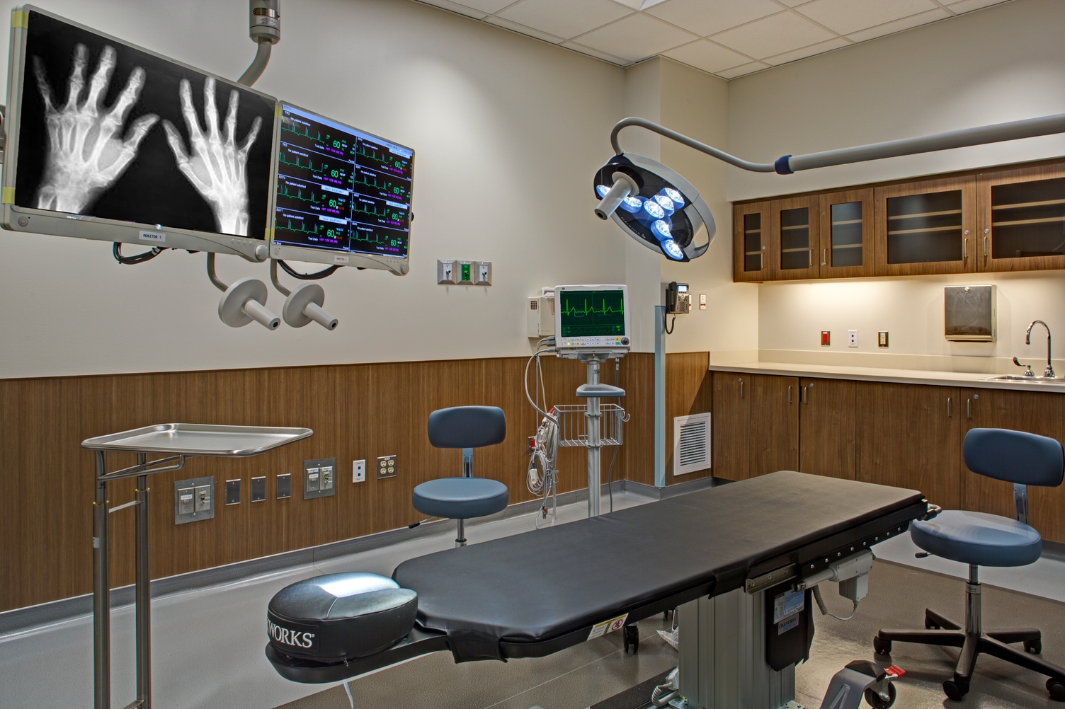 university-of-maryland-faculty-physicians-inc_professional-030416_00038